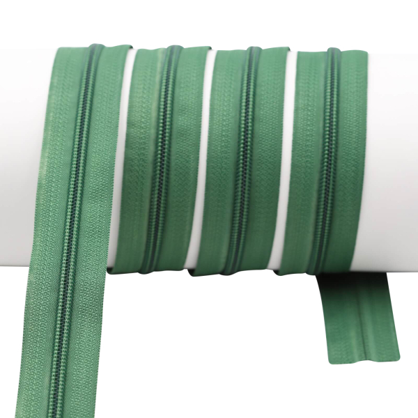 Endless zippers loose - per meter - spiral (5mm) meadow green