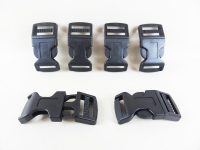 Plastic buckle with 20 mm black curvature