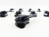 Zipper for 10 mm Delrin JUMBO zipper sold by the meter / plastic teeth - black