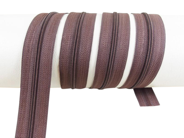 Endless zipper model “Holiday” 3 mm (for long zippers) brown