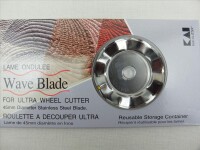 KAI replacement blades for rotary cutters (45 mm) wave blade