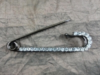 Kilt - Sicherheitsnadeln Modell "Farfalla-Gunstrass"  71 x 18 mm / platin