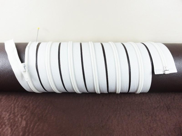 Zipper - divisible / model "Lungo" 1.80 m x 6 mm