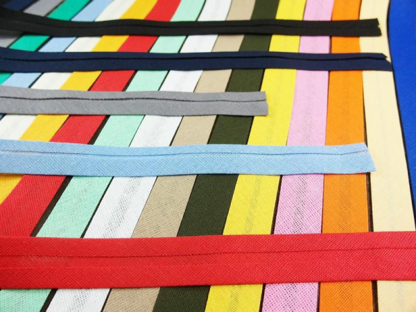 Bias tape / binding made of 100% cotton - width 18 mm