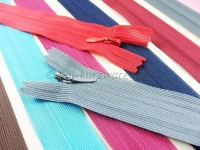 Seam-covered zippers 25 cm