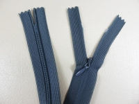 Seam-covered zippers 25 cm dark gray
