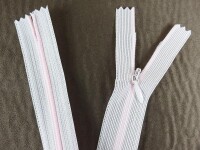 Seam-covered zippers 25 cm soft pink