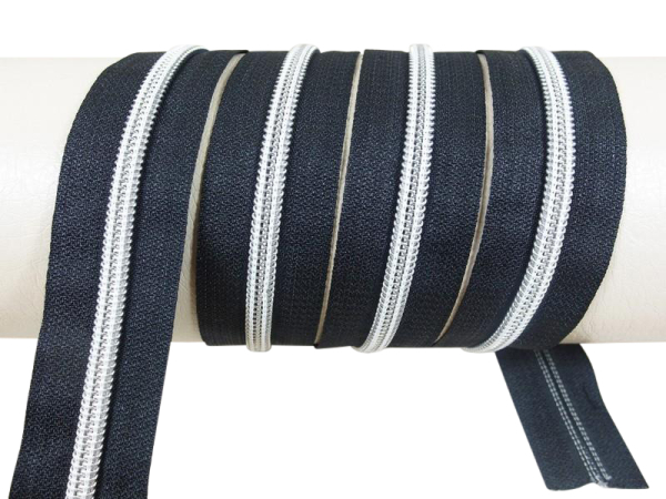 Endless zippers model "Brilliant" No. 7 / with silver spiral / black-silver