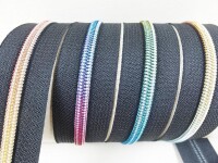 Endless zippers model "Brilliant" No. 7 / with rainbow spiral / black