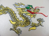 Bügelbild Bügelmotiv-Gestickt Goldene-Drache rechts gold-gelb