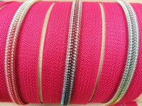Endless zippers model "Brilliant" No. 7 / with rainbow spiral / pink-violet