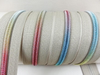 Endlos- Reißverschlüsse Modell "Brilliant" Nr. 7 / mit regenbogen Spirale / beige