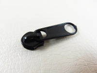 Zipper No. 7 - model "Brilliant" / zipper...