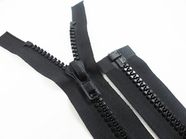 Divisible zipper model "ROBUST" - plastic teeth / thickness 8mm