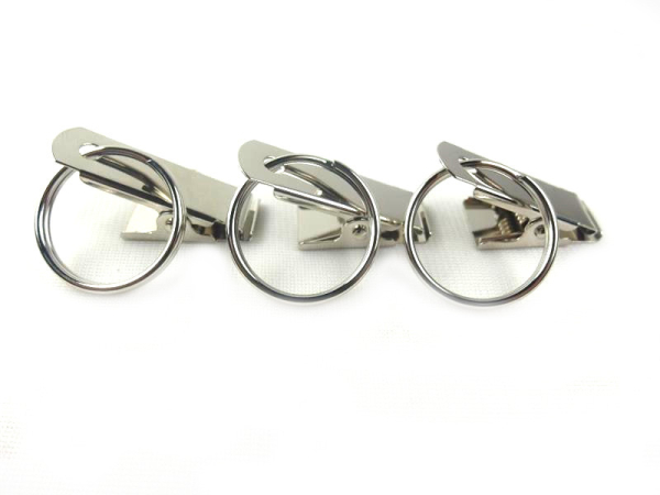 Metal clip with ring