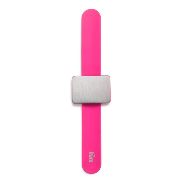 Prym magnetic pincushion with silicone strap love pink