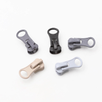 Delrin VISLON Zipper model "Oval" for 6 mm zippers