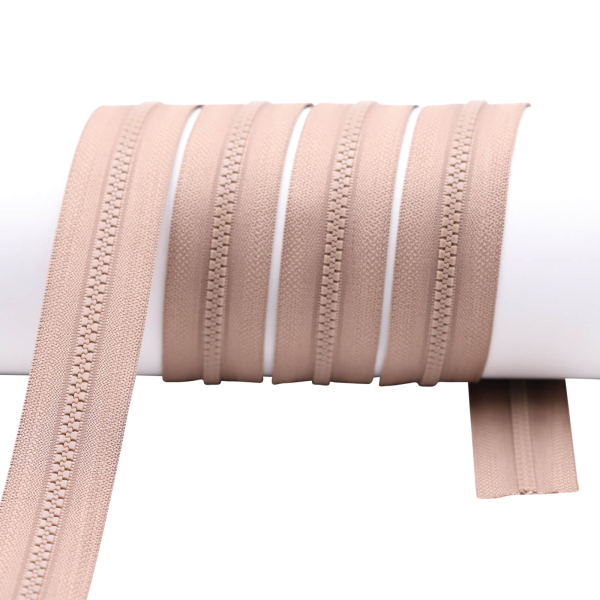 Delrin VISLON zippers sold by the meter plastic teeth 6 mm / loose dark beige