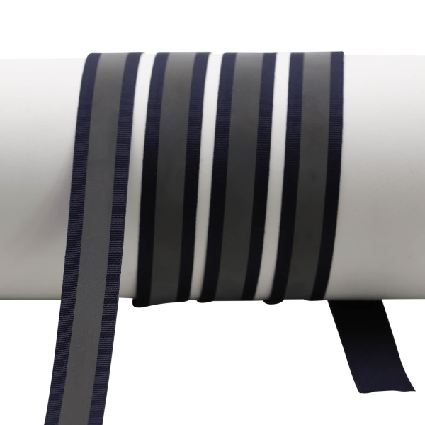 Reflective tapes/reflective strips for sewing on dog accessories - 20 mm navy blue