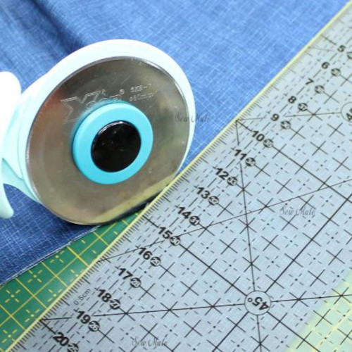 Sew Mate - Circle and Slash Ruler (32x26 cm)