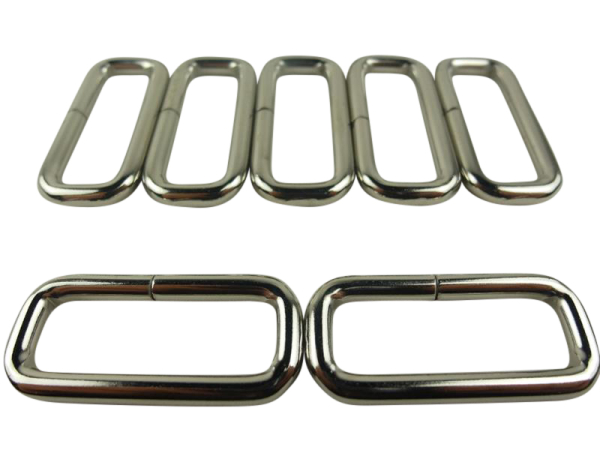 Schlaufe vierkantig 40 mm / flaches Modell